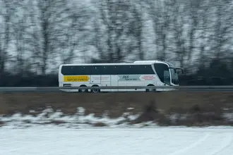 Micro-ônibus Neobus Thunder+ 2022 — foto 2