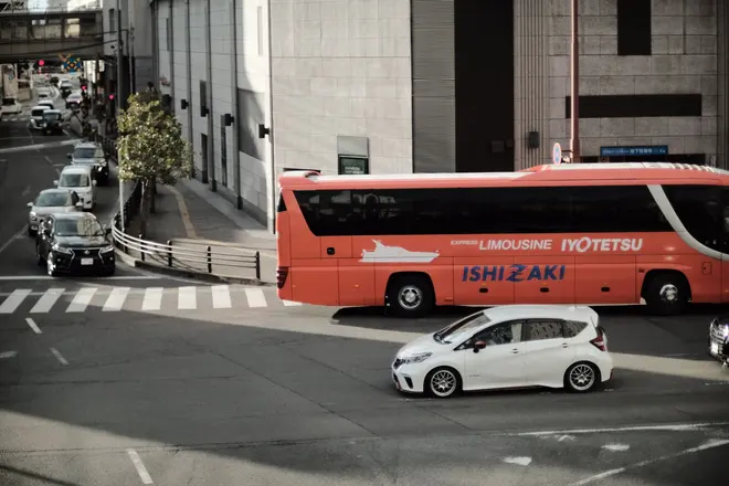 Micro-ônibus Iveco Daily 70C17 Executivo 2017 em Vitória - ES