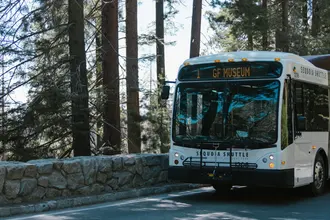 Ônibus Neobus Way Escolar 2016 — foto 2