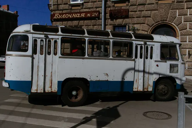 Ônibus no Mercedes-Benz OF-1721 Chassi 2019 em Joinville - SC
