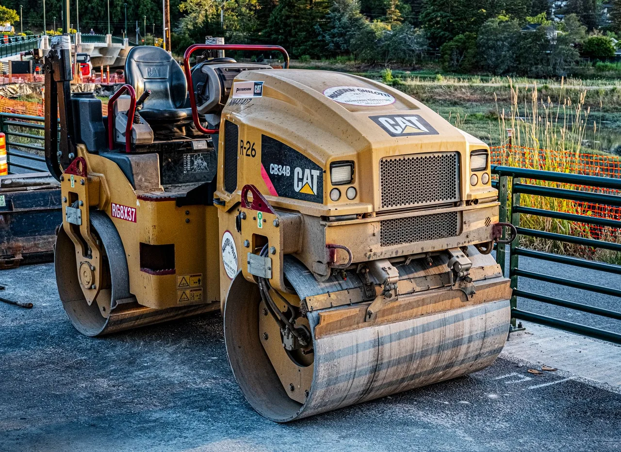 Rolo Compactador New Holland VV110 2021 à venda em Ji-Paraná - RO