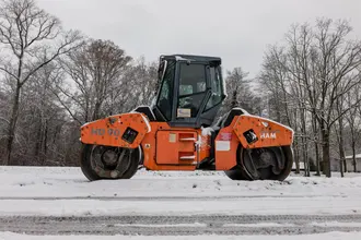 Rolo Compactador Caterpillar CS533E 2018 — foto 1