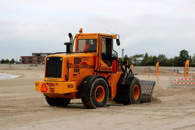 Mini Carregadeira Bobcat S570 2022 em Chapecó - SC