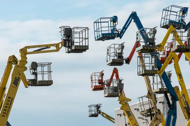 Plataforma Elevatória Caterpillar Articulada 16m 2018 em Cuiabá - MT