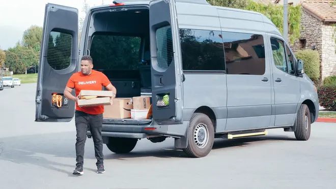 Van de Carga Mercedes-Benz Sprinter 416 Furgão 2014 em Ribeirão Preto - SP