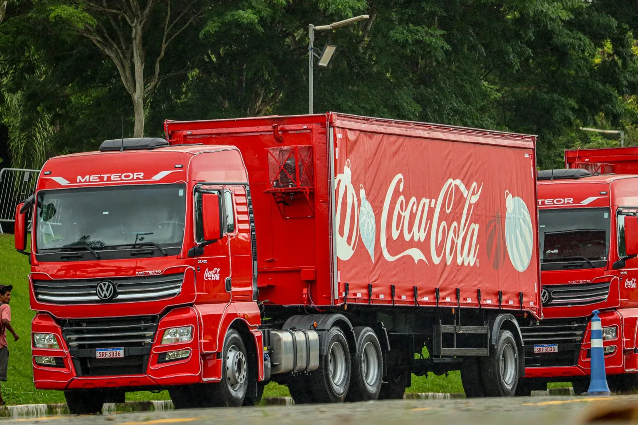 Caminhão Toco Ford Cargo 1419 4x2 2016 em Belo Horizonte - MG